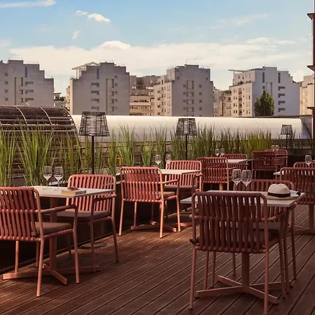 Okko Paris La Défense Hotel 4*